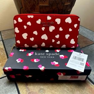 NWT KATE SPADE HEART WALLET